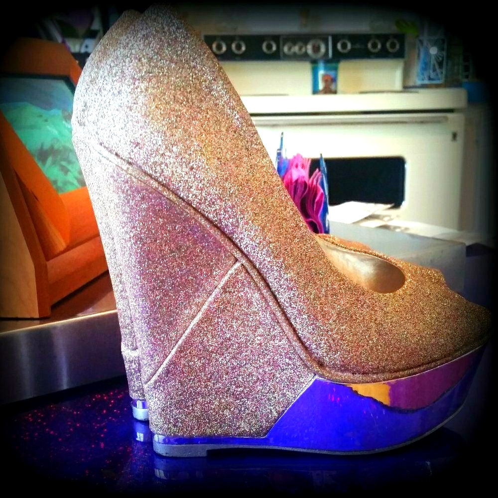 Glitterific Woah Wedges